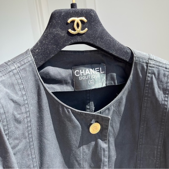 💔SOLD💔 CHANEL Vintage Little Black Jacket with CC logo buttons denim FR40 auth - Picture 7 of 15